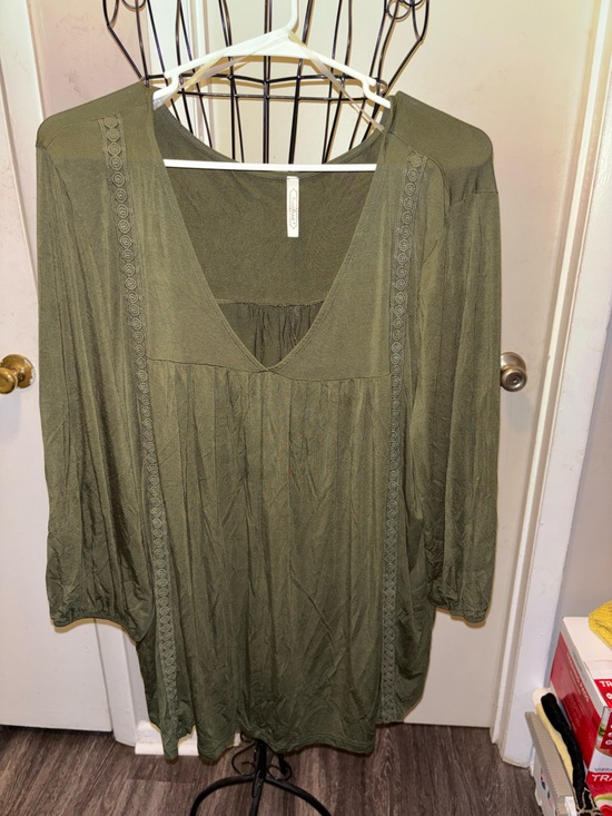 Tops - Womens plus size baby doll top green..mis-sized..read below